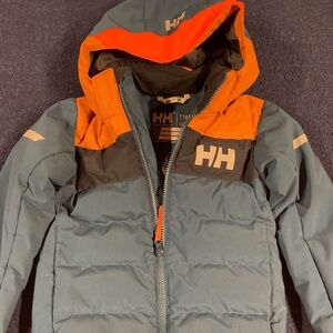 Helly Hansen kids snow jacket Size 5